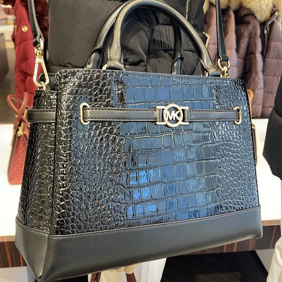 MICHAEL KORS Reed Lg Leather Belted Satchel Crossbody Handbag CZ
Crocodile - Picture 10 of 16